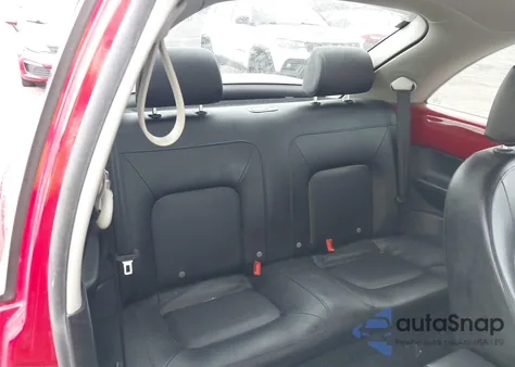 2007 Volkswagen New Beetle 2.5 z USA, uszkodzony, nr VIN 3VWRW31C77M521978